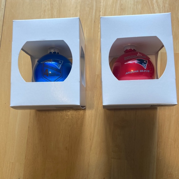 NFL Patriots Champion Ornament Set of 2, NWT - Picture 7 of 7